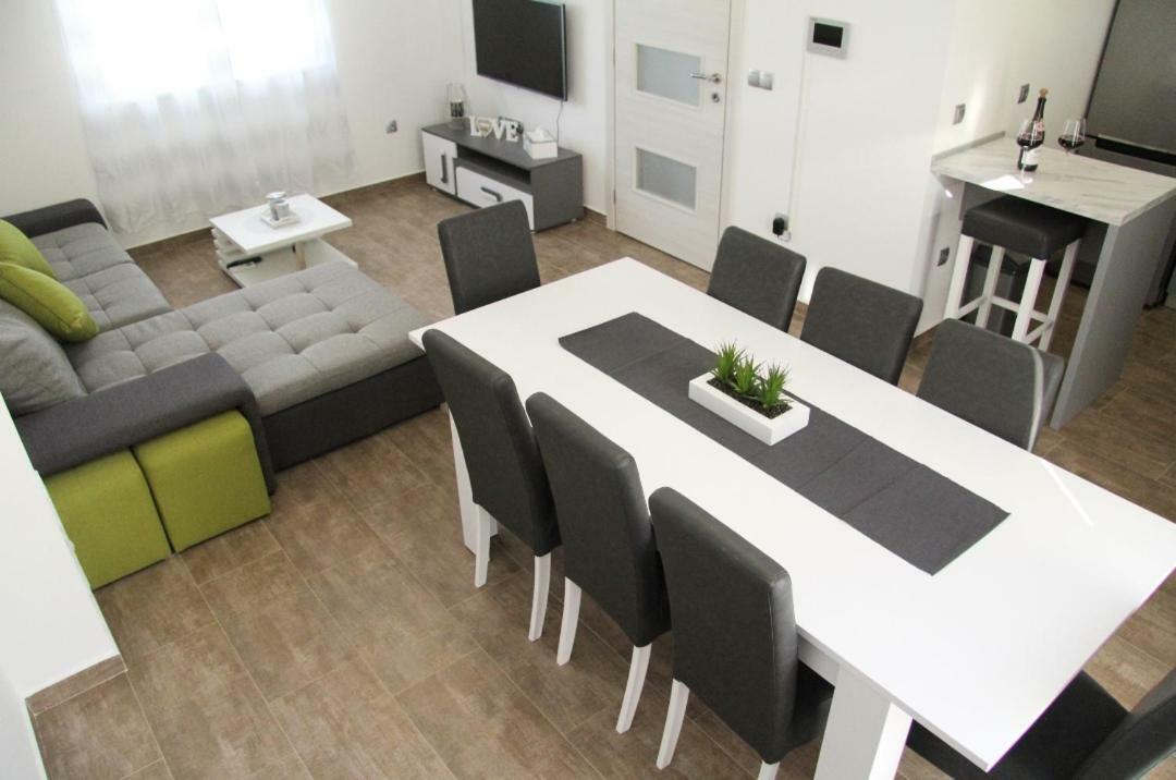 Apartman Ivana Biograd Na Moru Dış mekan fotoğraf